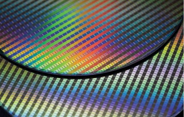 Why LightE Chromatic Confocal Sensor Technology Matters for Semiconductor Inspection